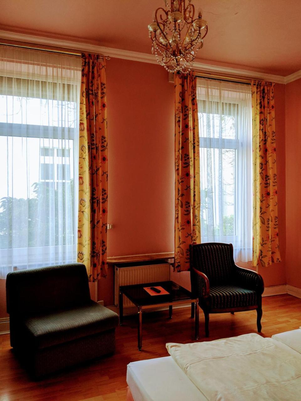Hotel Eden - Am Kurpark Bonn Exterior photo
